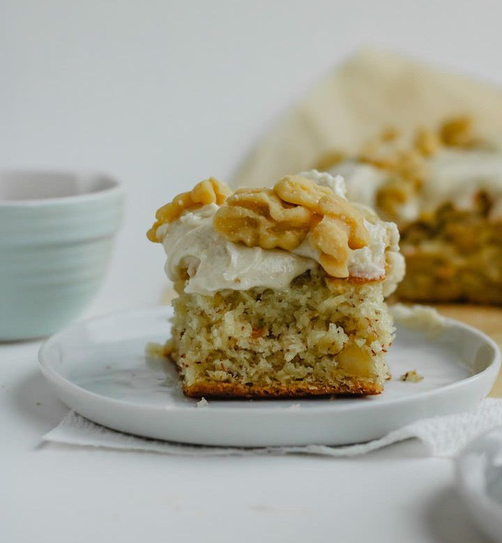 Banana walnut snack cake