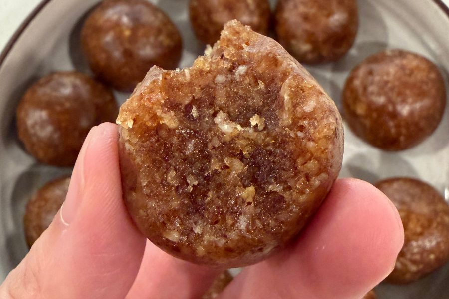 Walnut Date Energy Bites